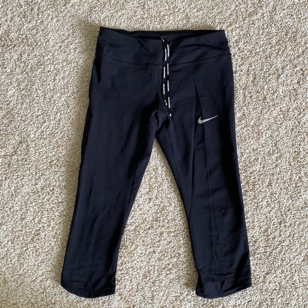 Nike Cropped Leggings